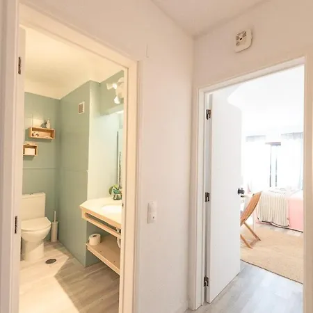 W Swim Pool And Seaview *