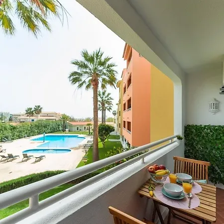 W Swim Pool And Seaview דירה